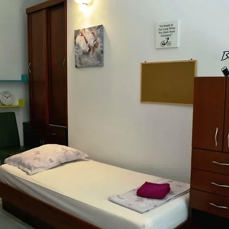 Studio Apartments *